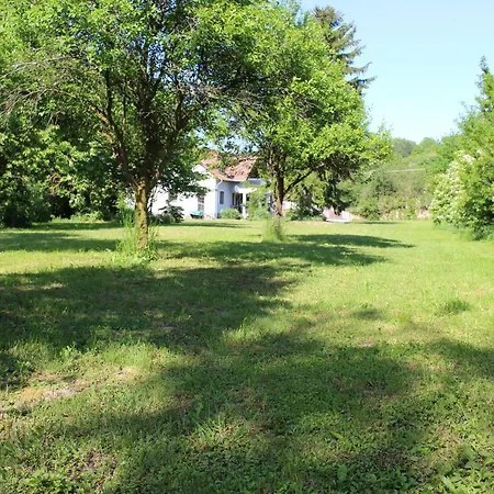 Axtburg Berbaltavar